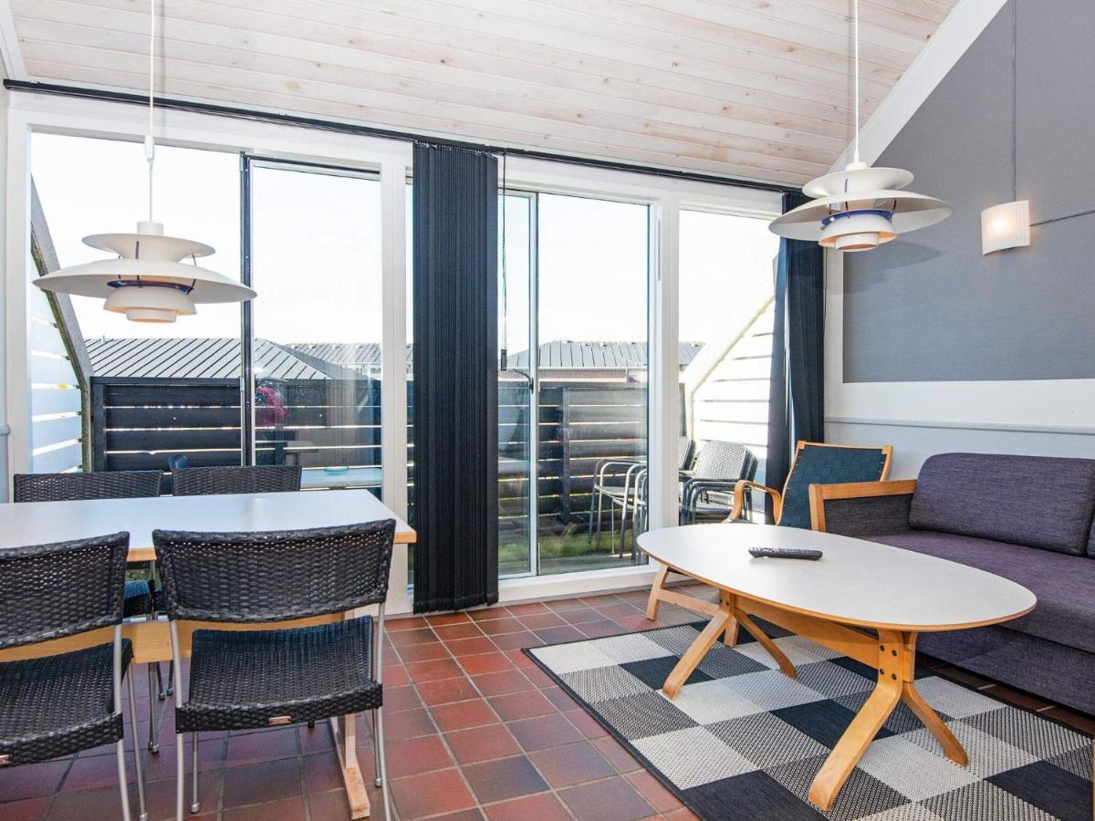 6 Person Holiday Home In Fan Fanø Esterno foto